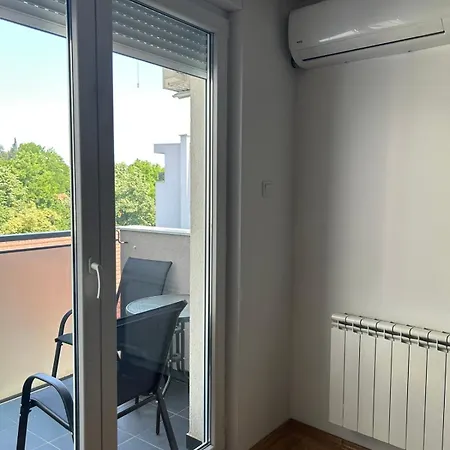 Apartment Alex شقة بانيا لوكا
